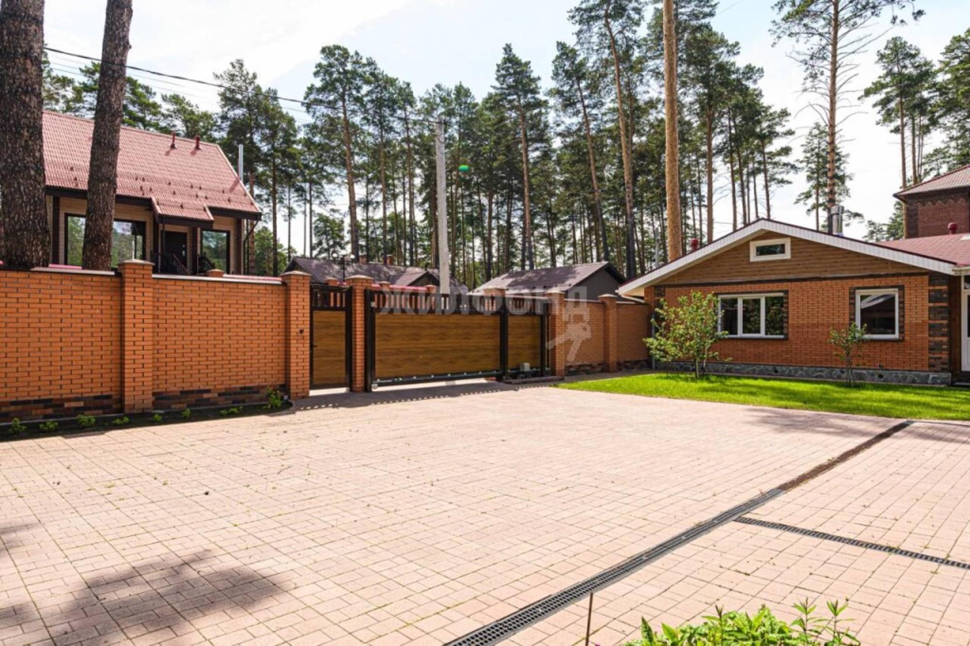 Купить дачу, дом, коттедж за 51 000 000 рублей на Барвихинский