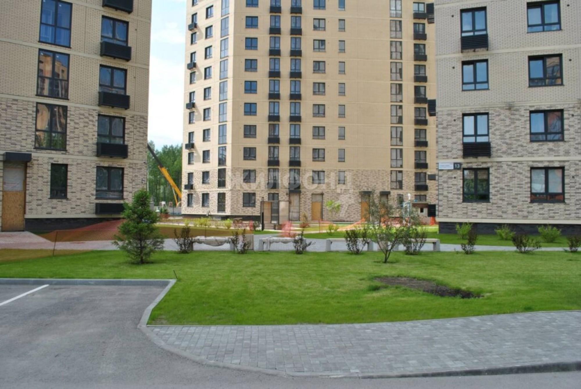 Купить квартиру за 4 400 000 рублей на имени генерал-майора А.Н. Рожкина, 12