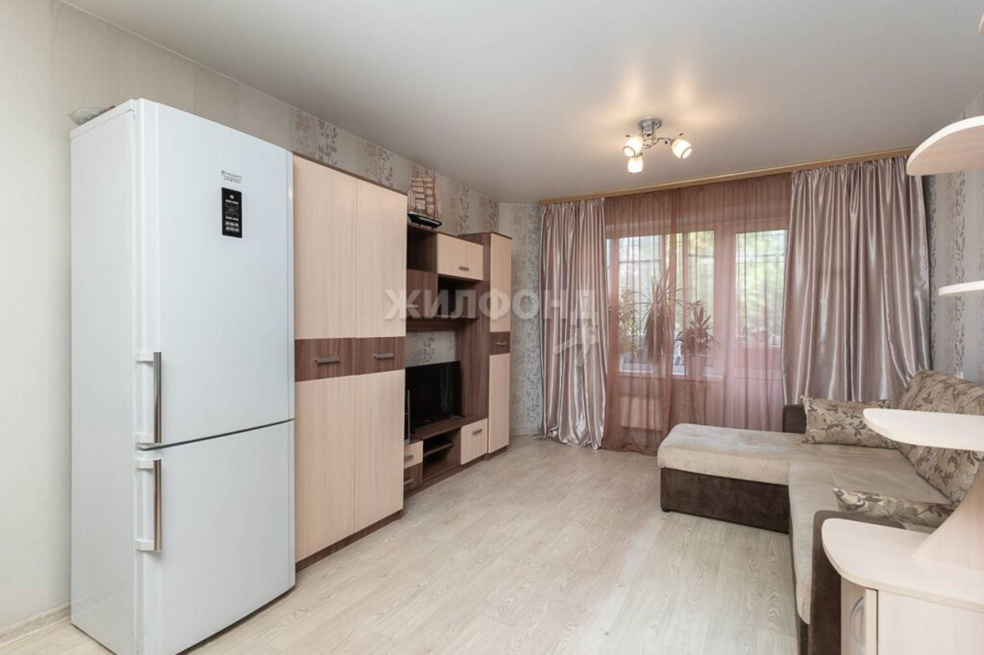 Купить квартиру за 3 850 000 рублей на Земнухова, 12