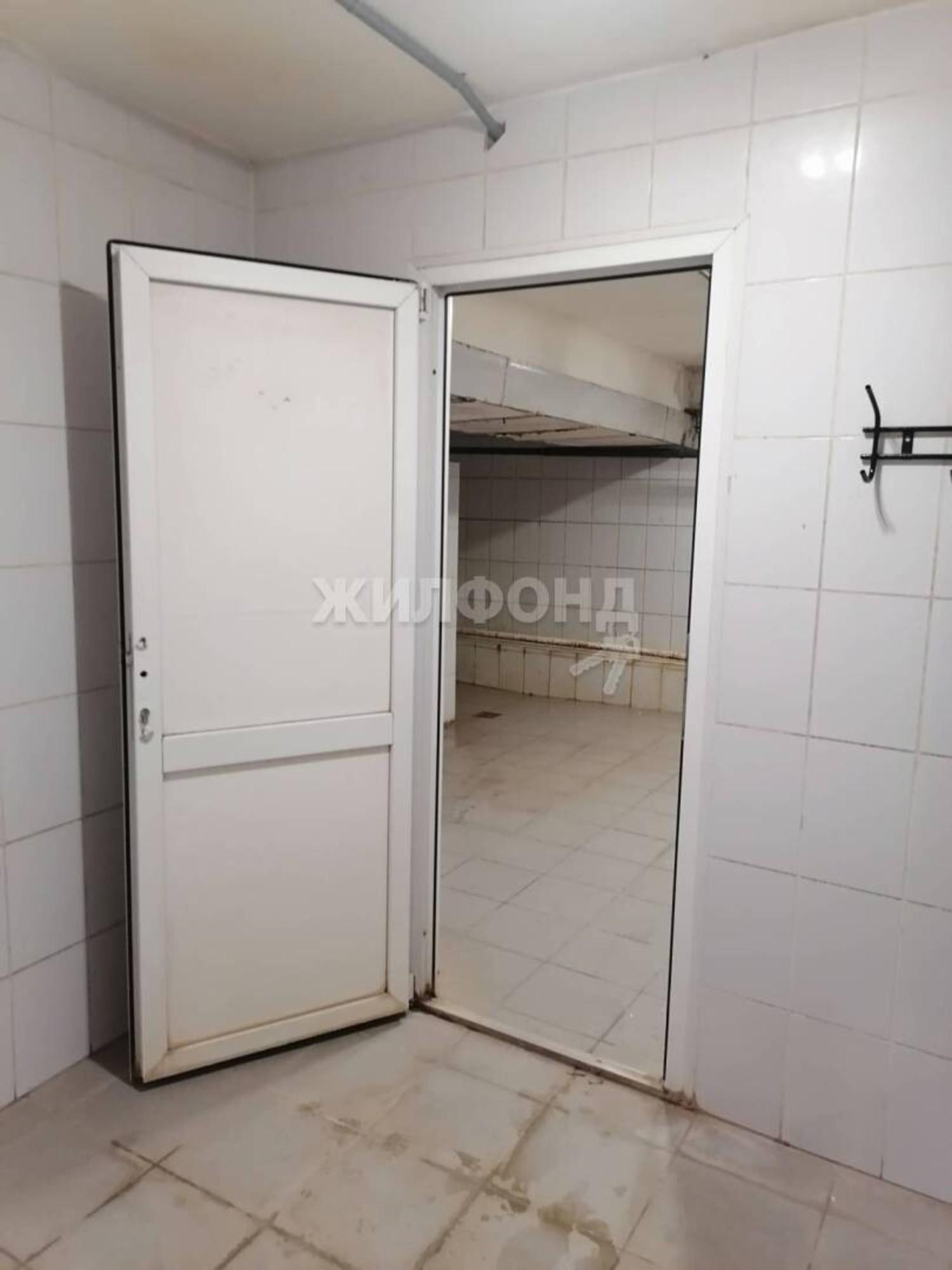Купить комнату за 1 990 000 рублей на Богдана Хмельницкого, 32