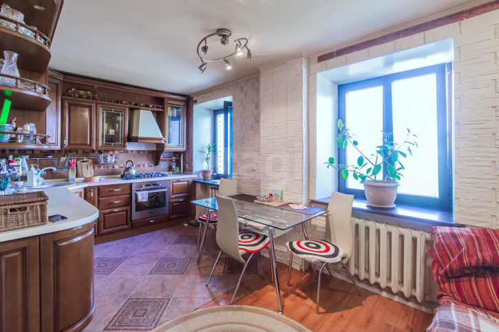 2-комн квартира улица Мира, 38