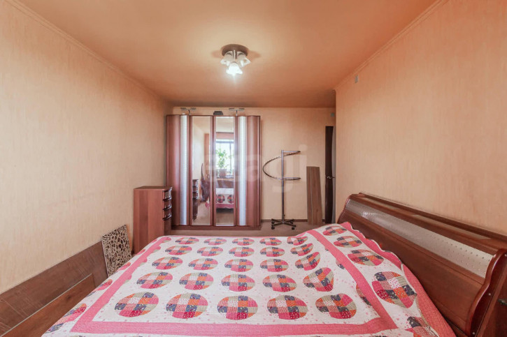 2-комн квартира улица Мира, 38