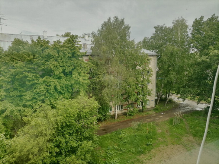 Комната Боровая, 102
