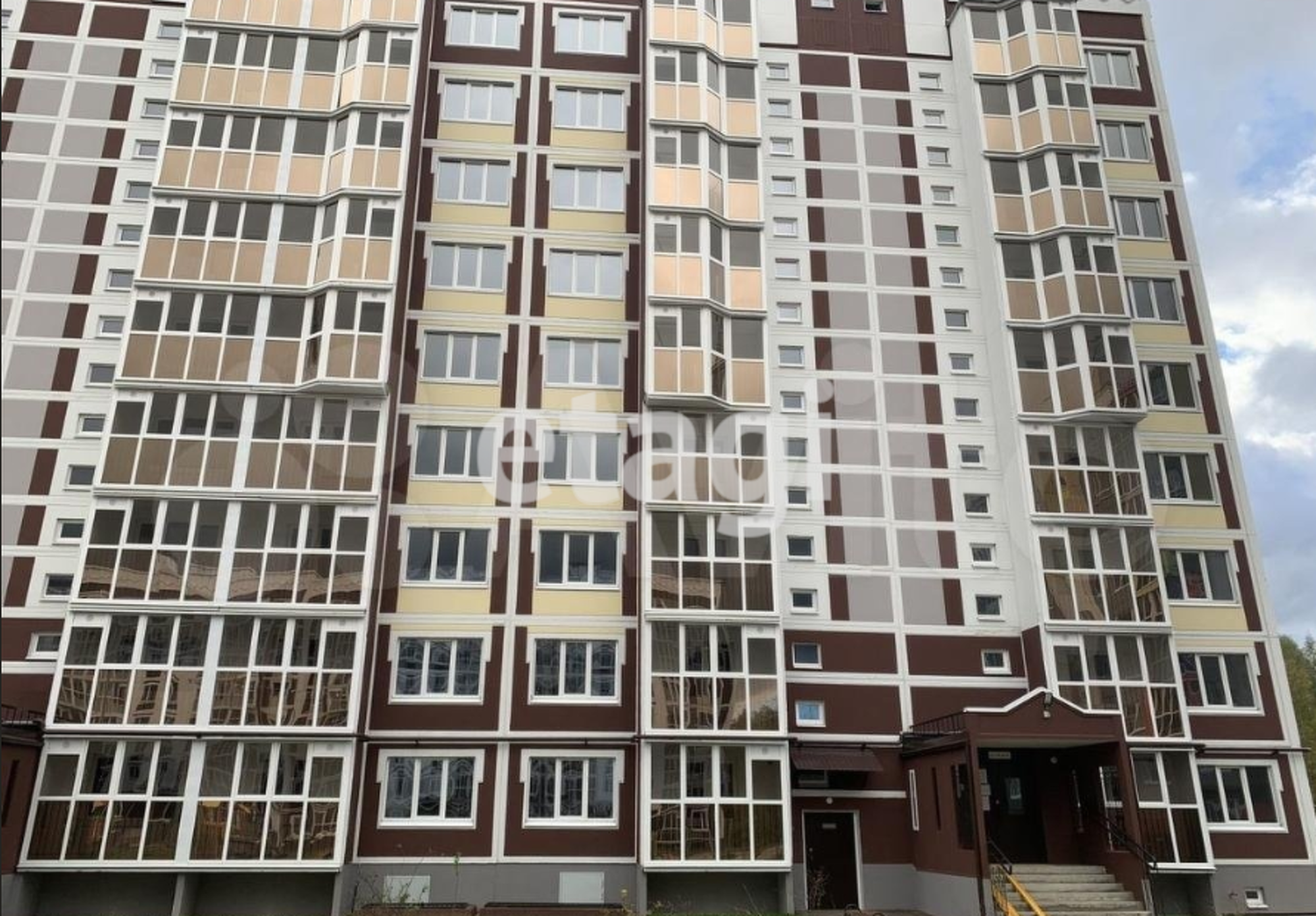 Купить квартиру за 3 300 000 рублей на Южная, 34