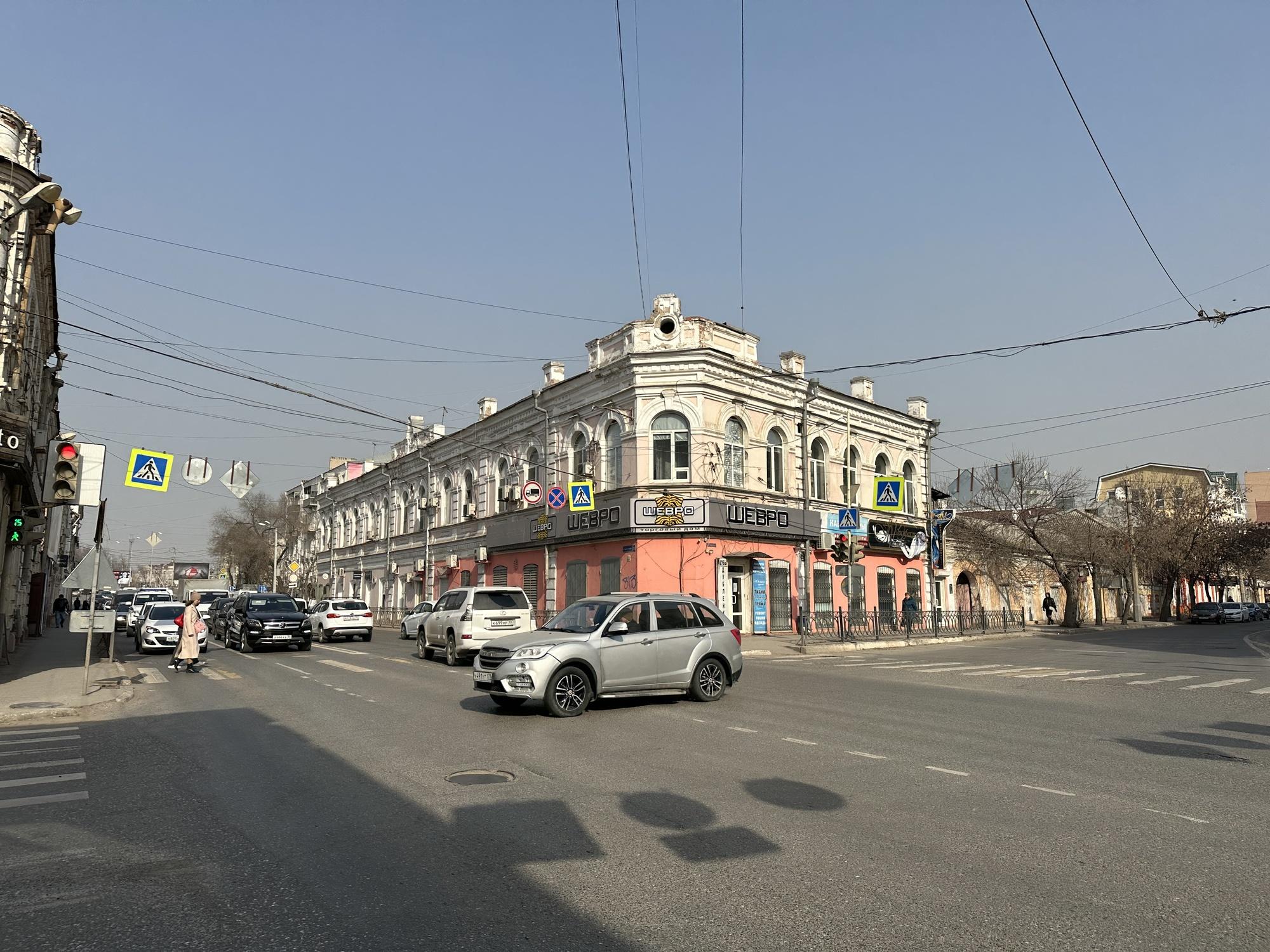 Сдать помещение свободного назначения за 65 000 рублей на г. Астрахань, Кировский р-н, ул. Адмиралтейская, 20