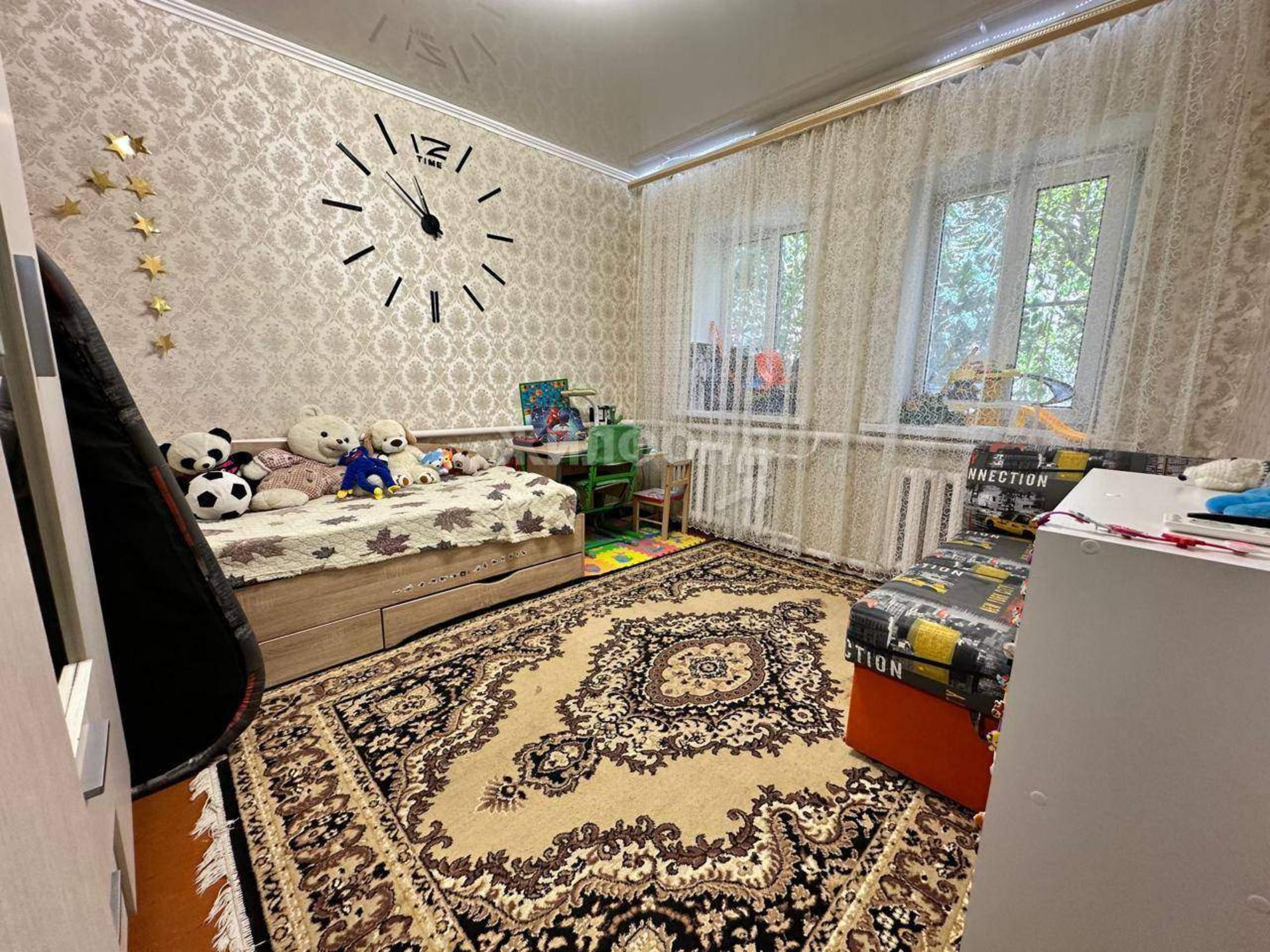 Купить дачу, дом, коттедж за 4 500 000 рублей на Чкалова улица