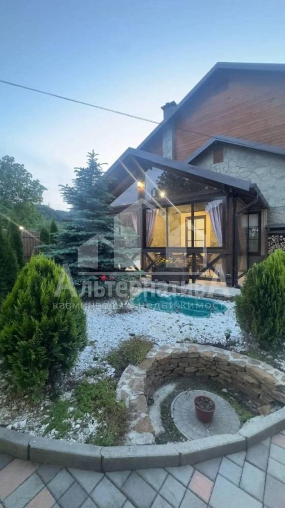 Купить дачу, дом, коттедж за 33 000 000 рублей на Прудная ул.