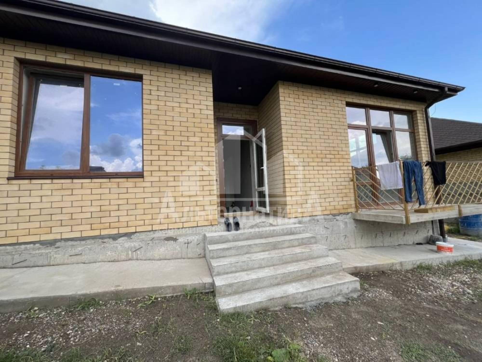 Купить дачу, дом, коттедж за 16 500 000 рублей на Кисловодская ул.