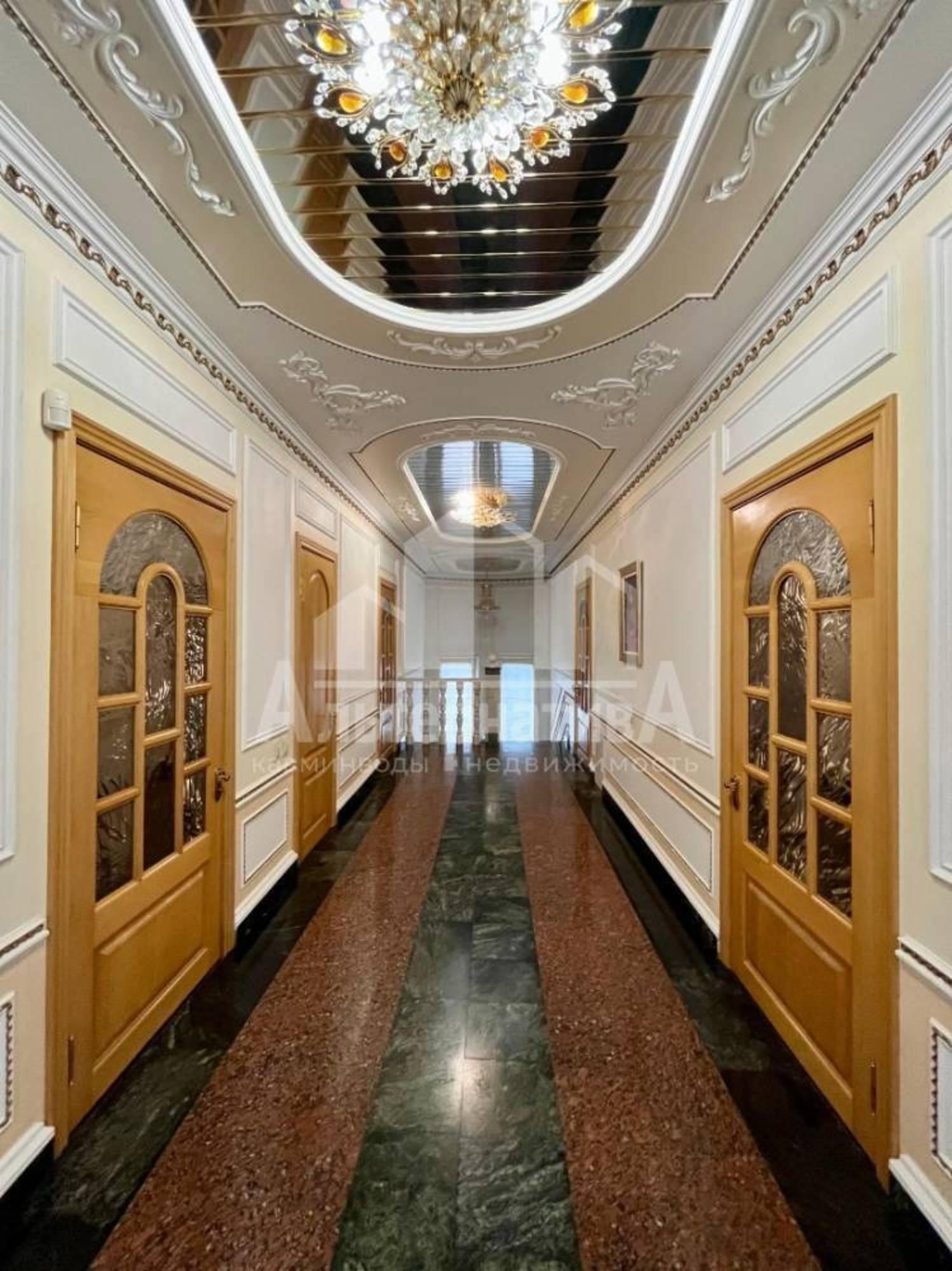 Купить дачу, дом, коттедж за 85 000 000 рублей на Фоменко ул.
