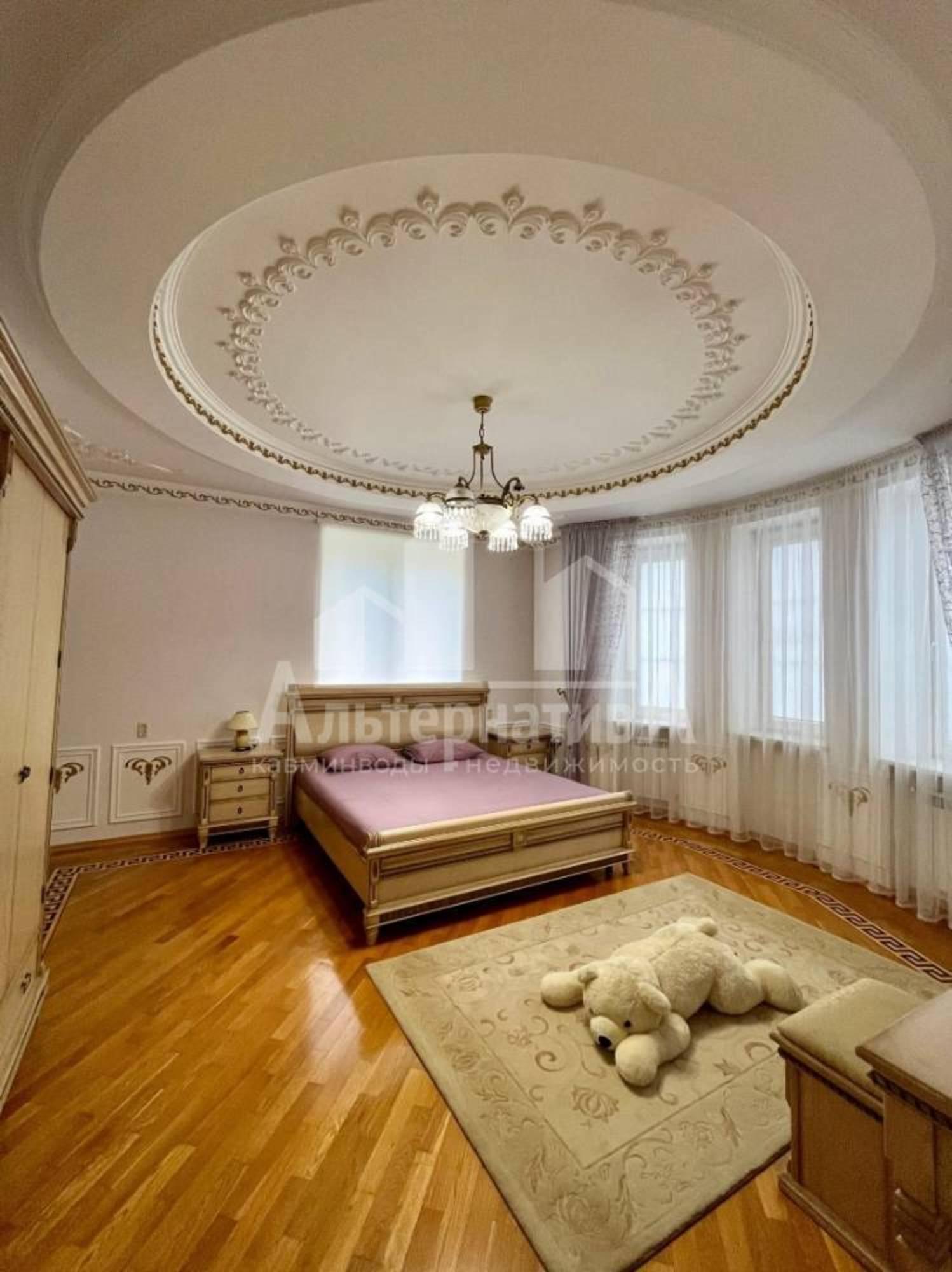 Купить дачу, дом, коттедж за 85 000 000 рублей на Фоменко ул.