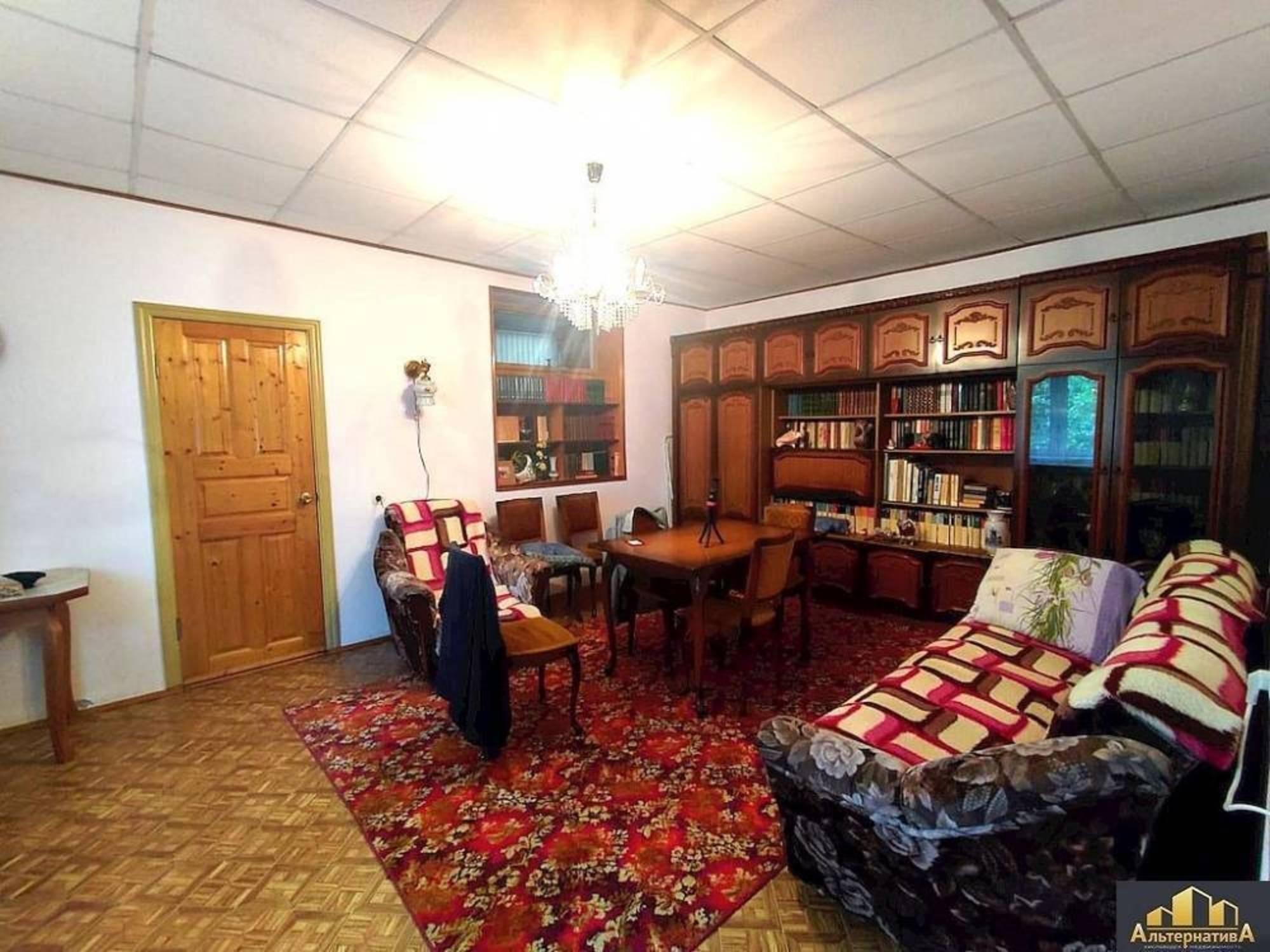 Купить дачу, дом, коттедж за 17 000 000 рублей на Гайдара ул.