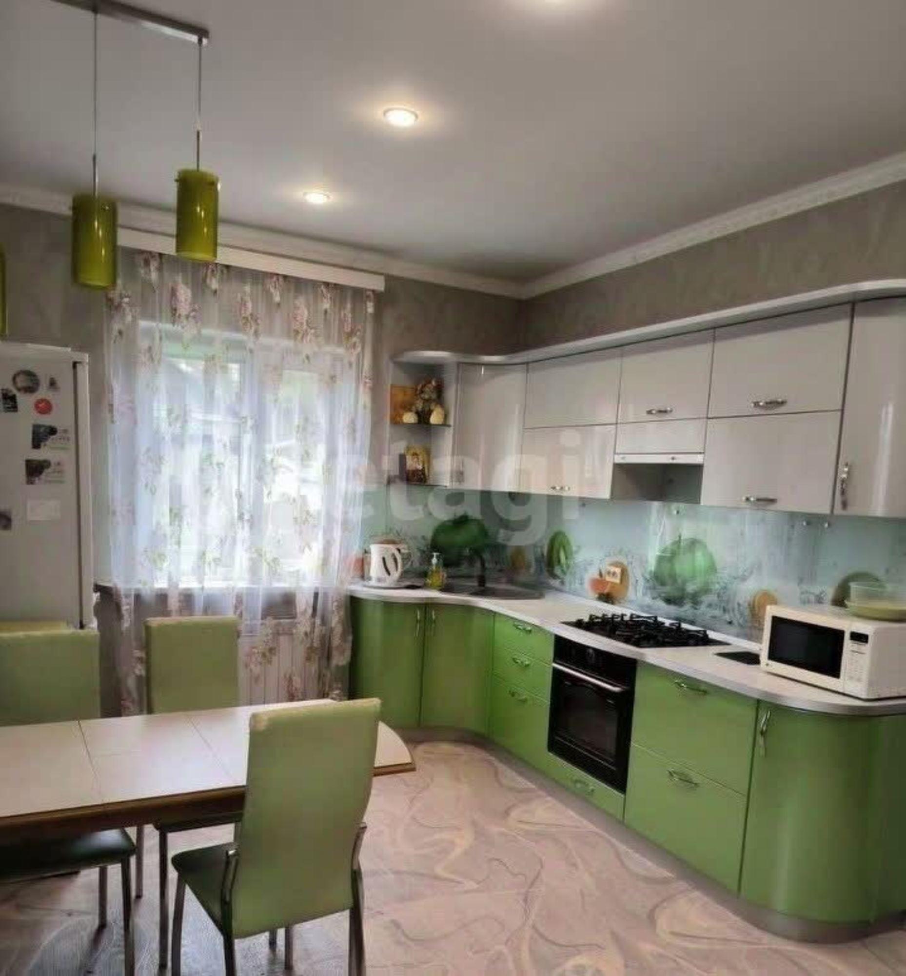Купить дачу, дом, коттедж за 7 650 000 рублей на Линия 25-я,