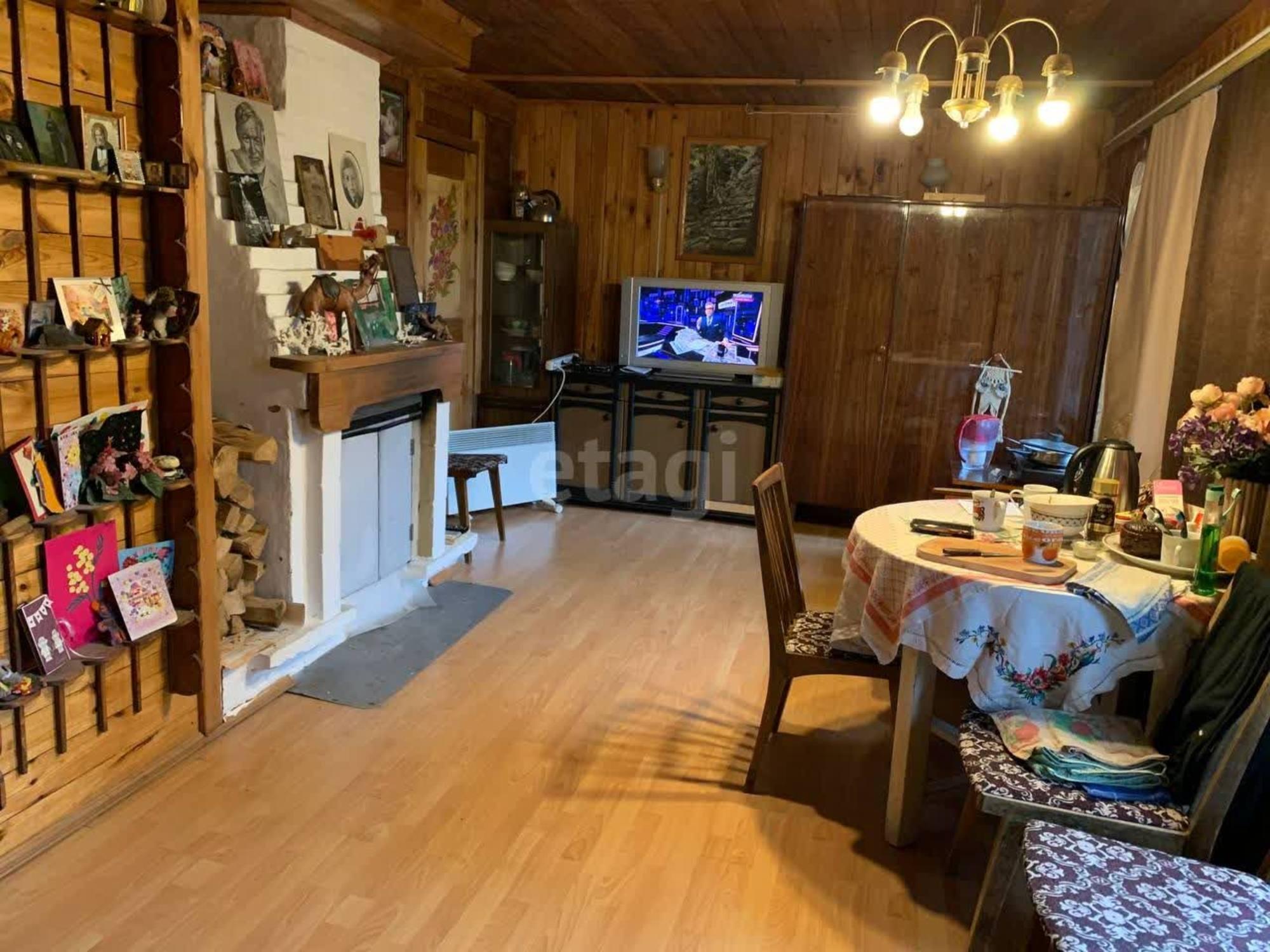 Купить дачу, дом, коттедж за 4 200 000 рублей на СНТ,Западная 18
