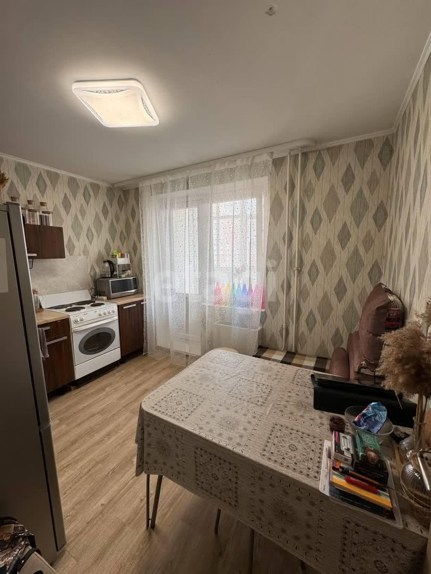 Сдать квартиру за 22 000 рублей на Кремлевская, 110/2