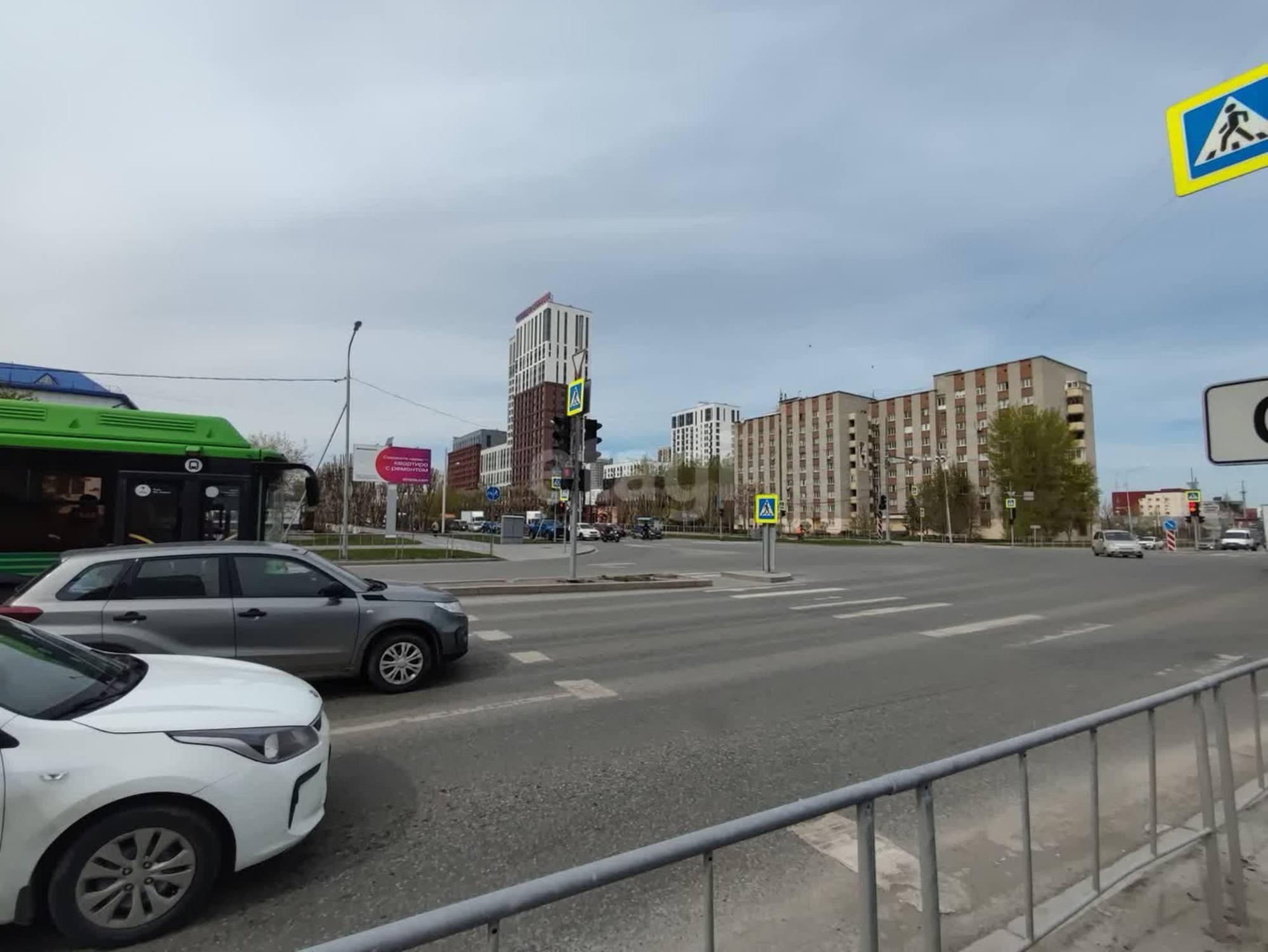 Купить помещение свободного назначения за 77 100 000 рублей на 50 лет Октября 118