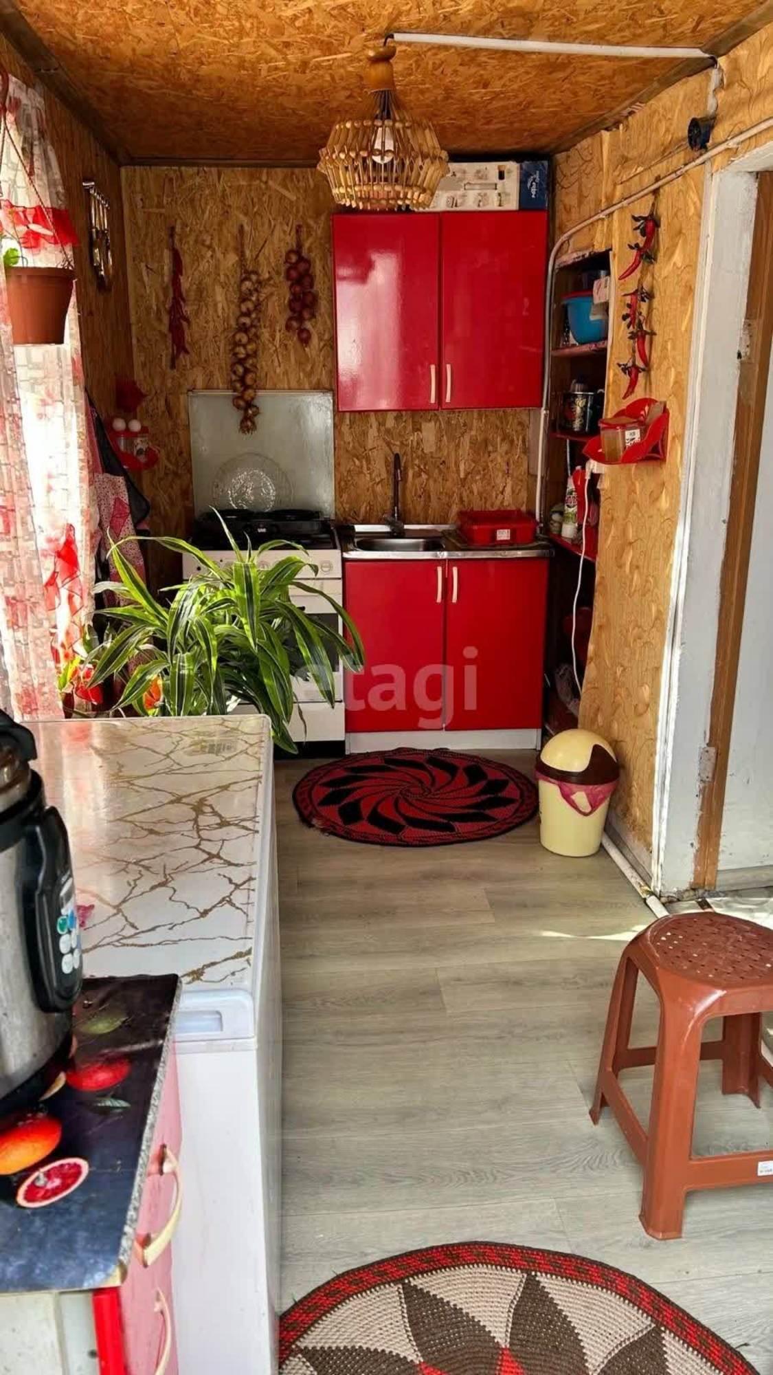 Купить дачу, дом, коттедж за 4 400 000 рублей на Мира, 27