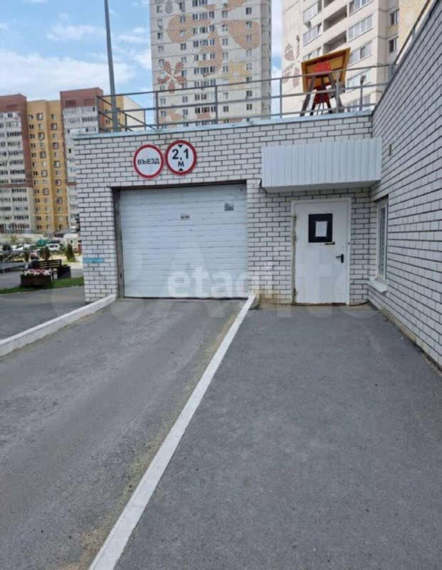Купить гараж, место в паркинге за 470 000 рублей на Таврическая 9б стр2