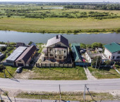 коттедж 360 кв м Аширбекова, 28