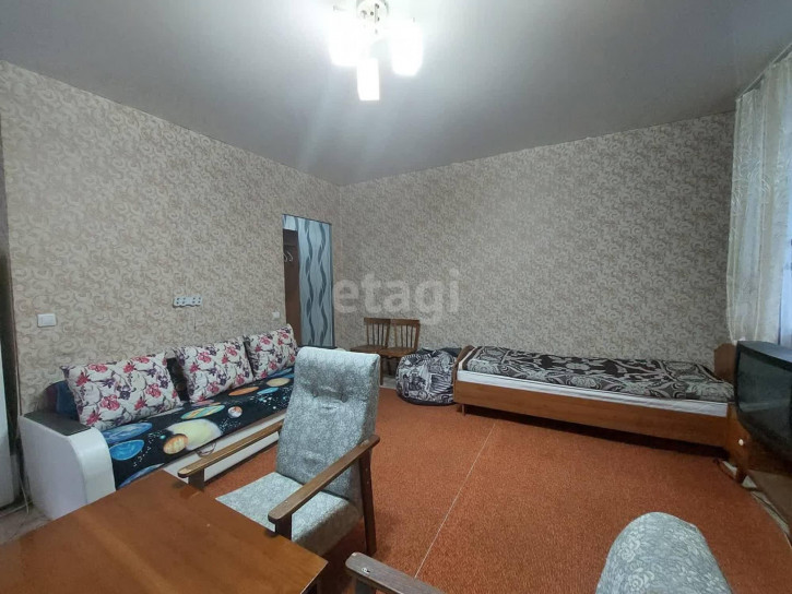 Студия Мичуринцев, 8