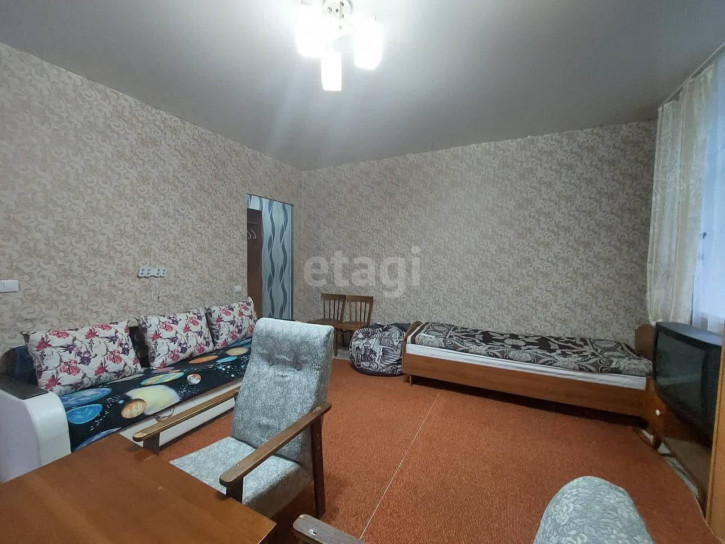 Студия Мичуринцев, 8