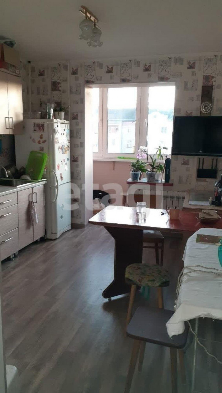 2-комн квартира Соловьиная, 4