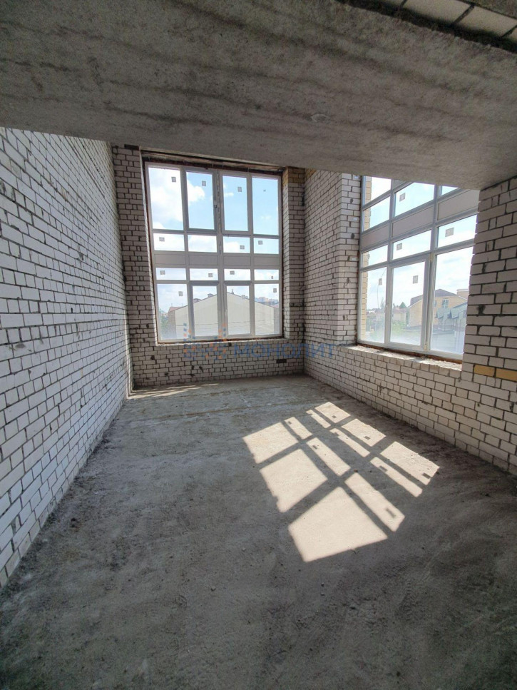 1-комн квартира Верхне-Печерская ул, 9