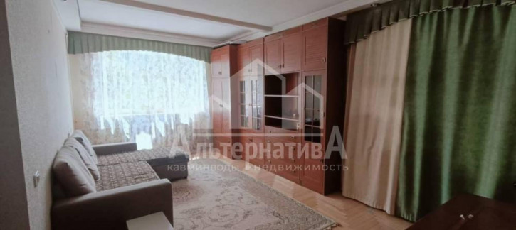 3-комн квартира Жуковского ул.
