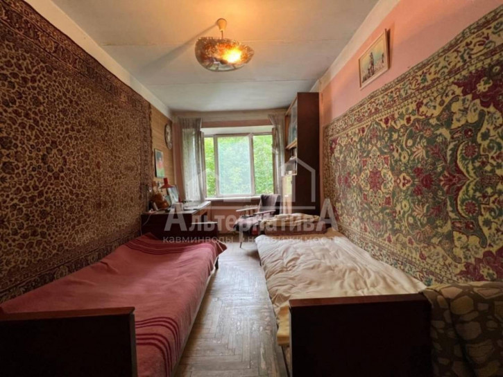 3-комн квартира Широкая ул.