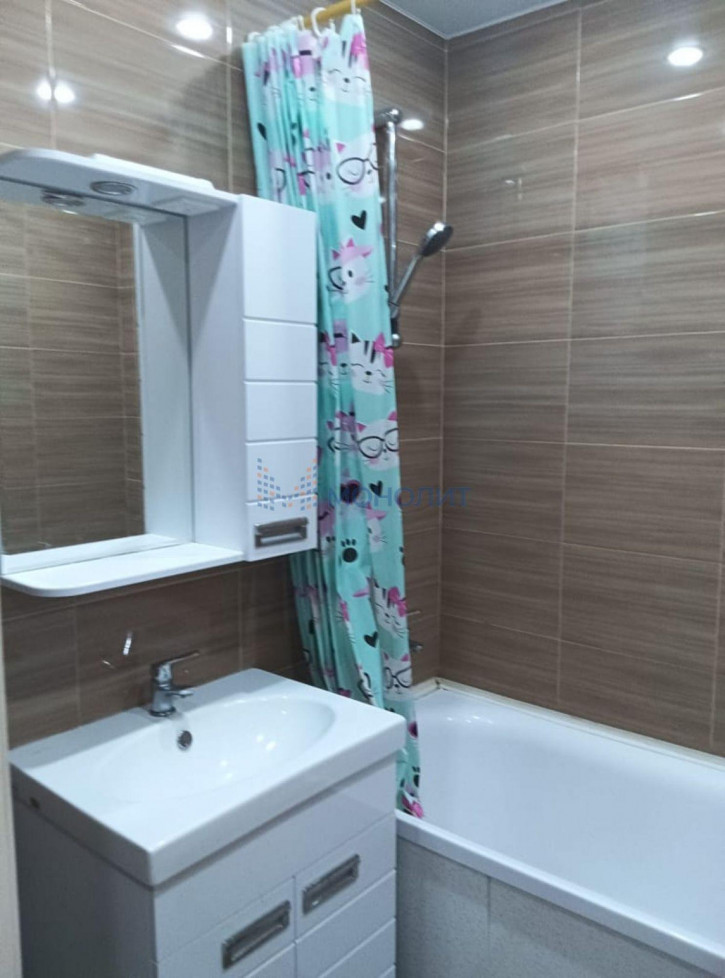 2-комн квартира Украинская ул, 48