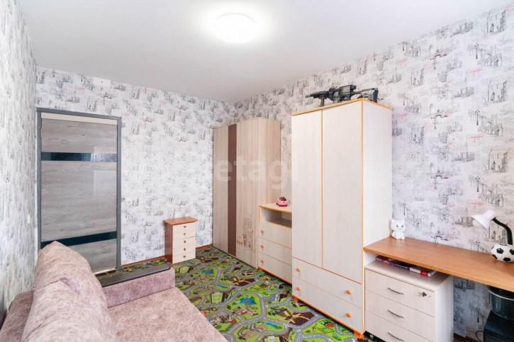 3-комн квартира 12 Декабря, 1