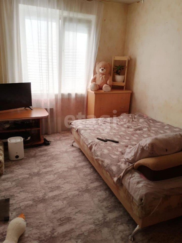 2-комн квартира Черепанова, 8