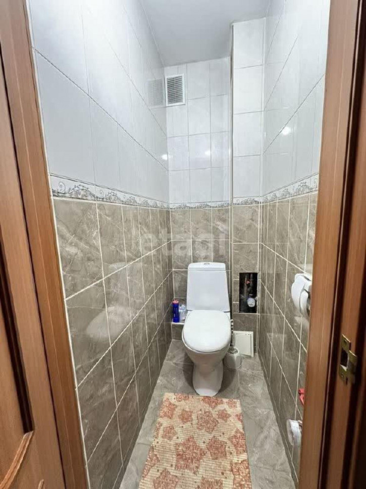 2-комн квартира Максима Горького, 10