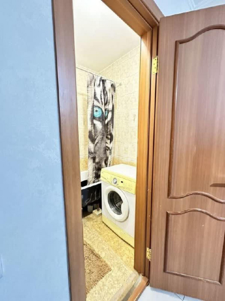 2-комн квартира Максима Горького, 10