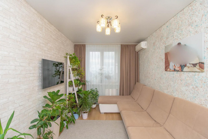 2-комн квартира Беляева, 35/2