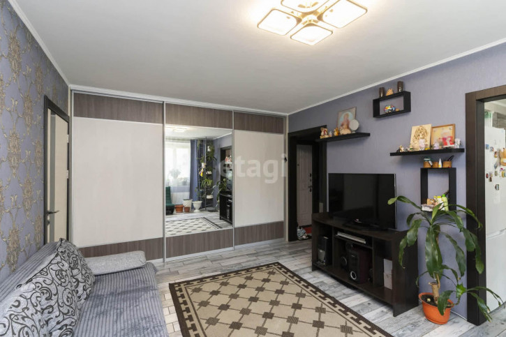 3-комн квартира Павла Шарова, 5