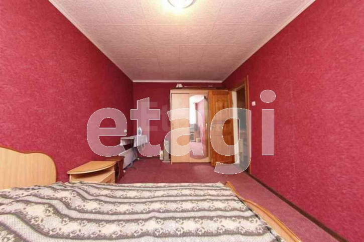 3-комн квартира Бабарынка, 69