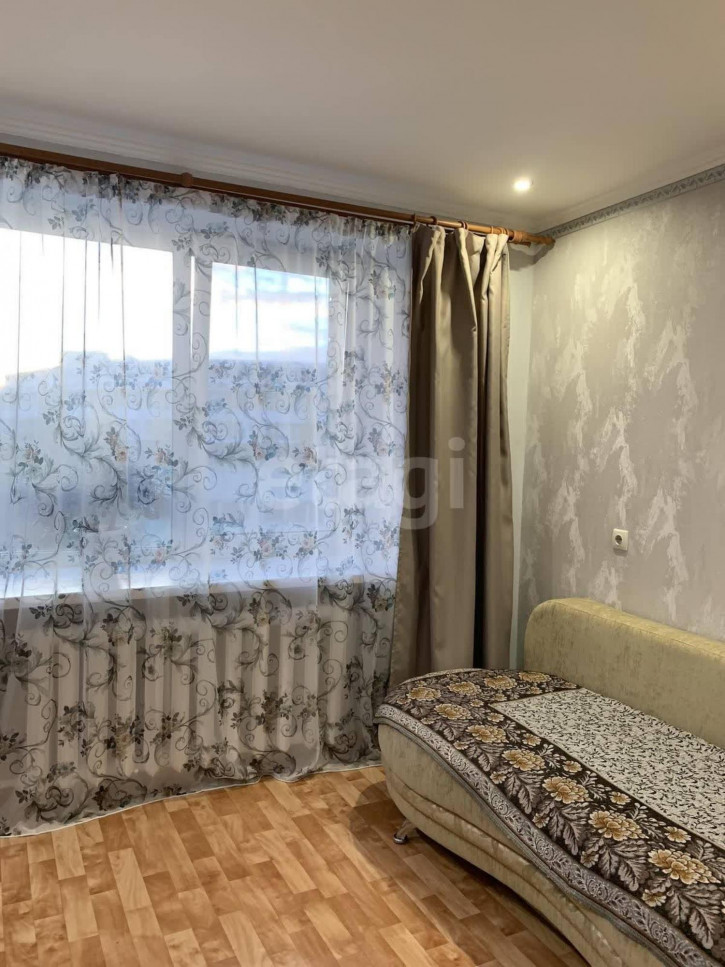 Комната Харьковская, 1