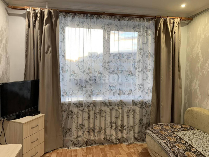 Комната Харьковская, 1