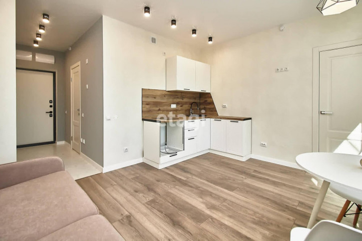 1-комн квартира Андрея Кореневского, 7