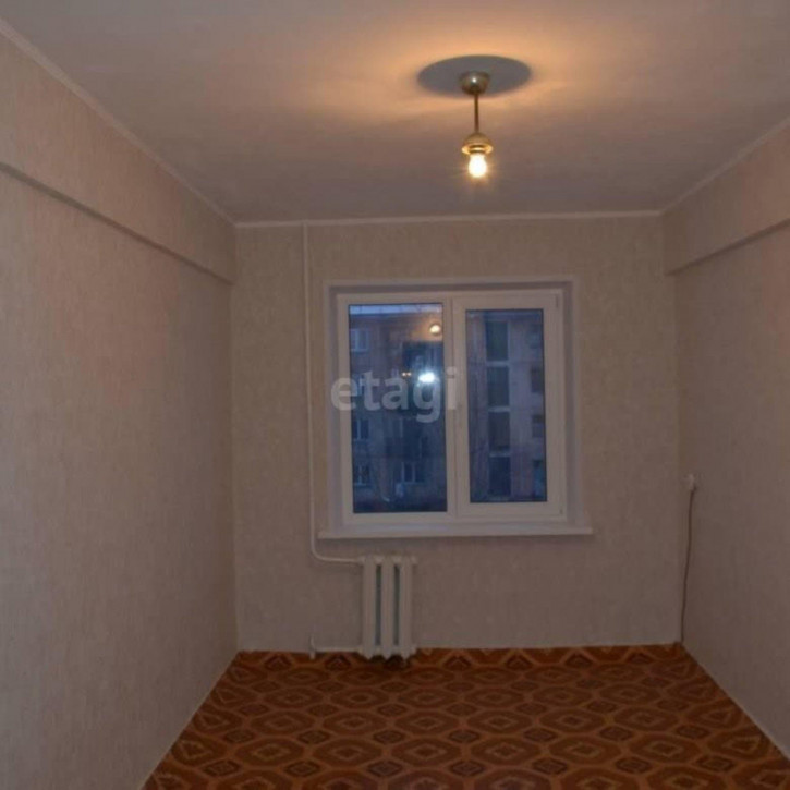 Комната Рижская, 64