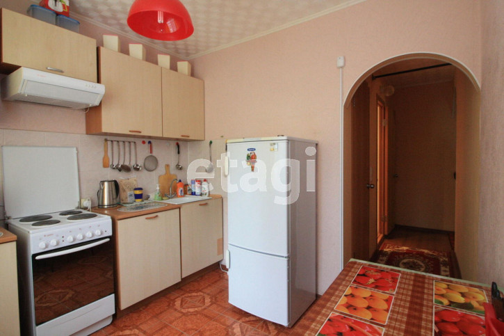 2-комн квартира Солнечный пр., 22