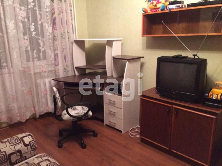 2-комн квартира Солнечный пр., 22