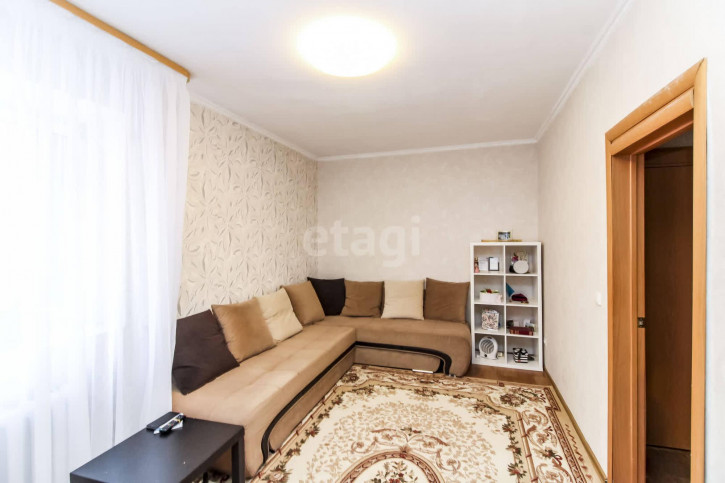 1-комн квартира Маршала Захарова, 11/3