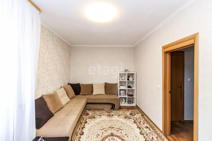 1-комн квартира Маршала Захарова, 11/3
