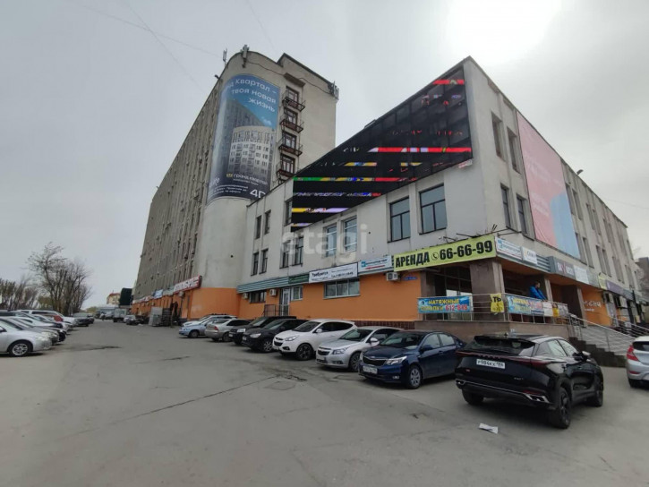 Помещение свободного назначения 50 лет Октября 118