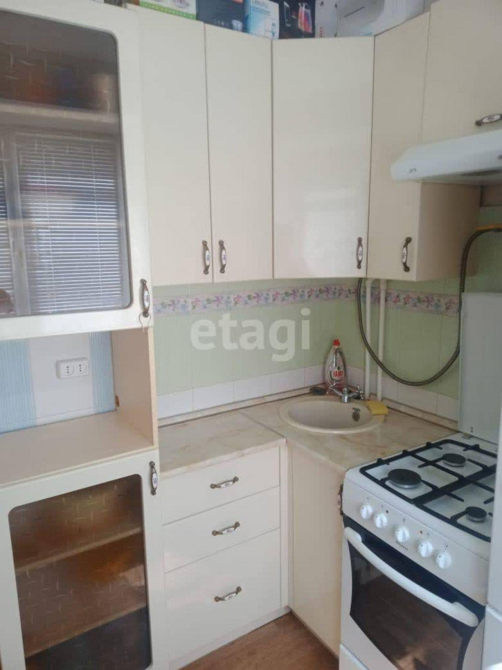 2-комн квартира Новотуринский п., 6