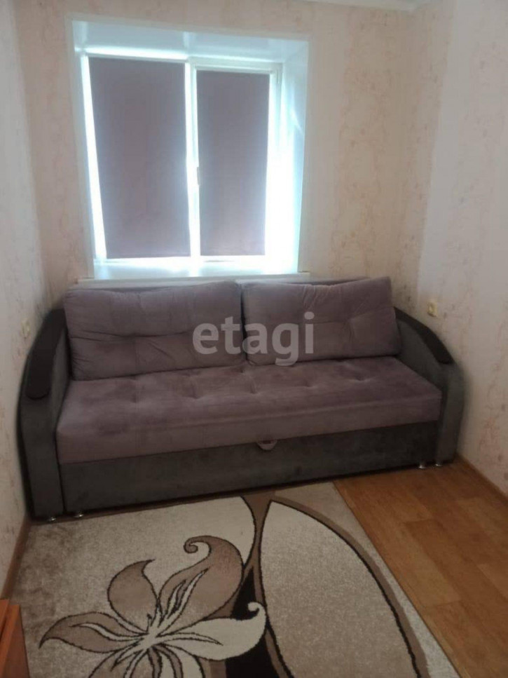 2-комн квартира Новотуринский п., 6