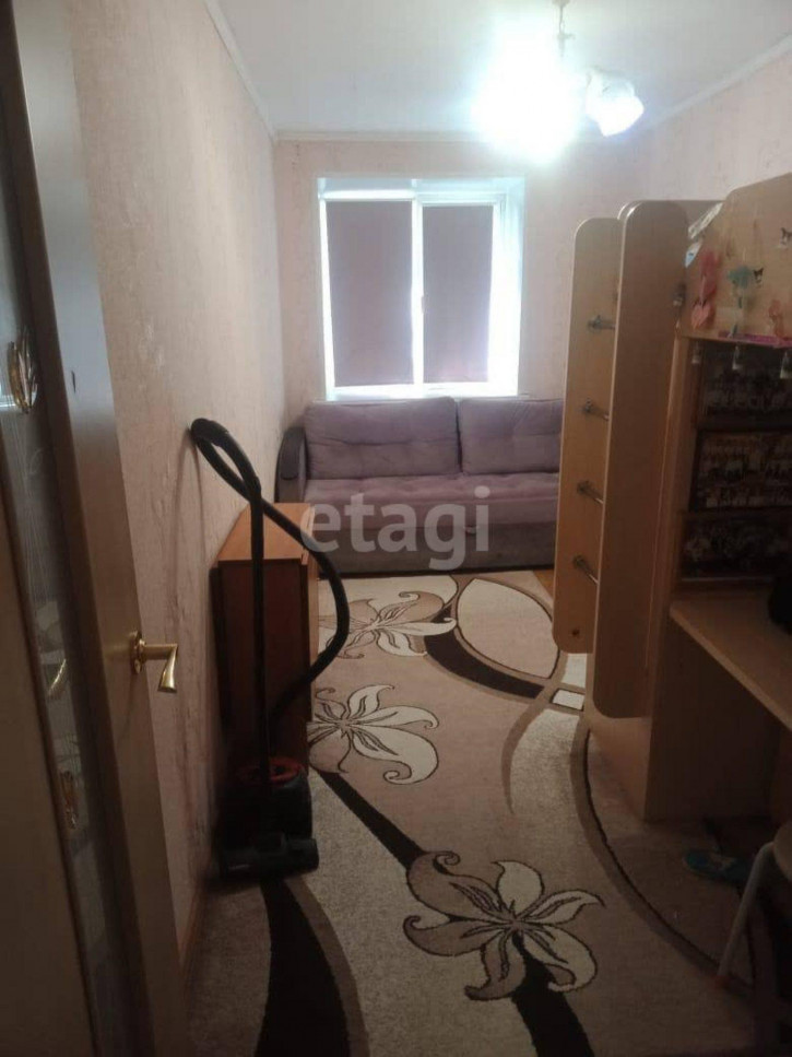 2-комн квартира Новотуринский п., 6