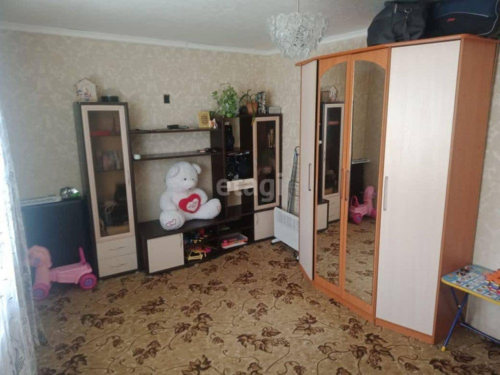 2-комн квартира Новотуринский п., 6