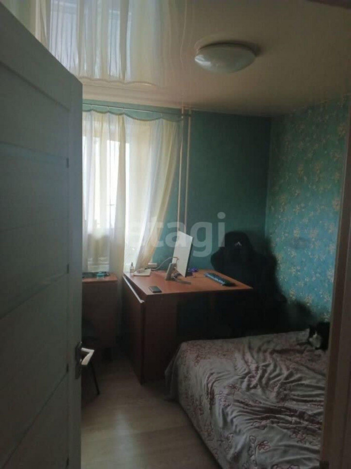4-комн квартира Сосьвинская, 47